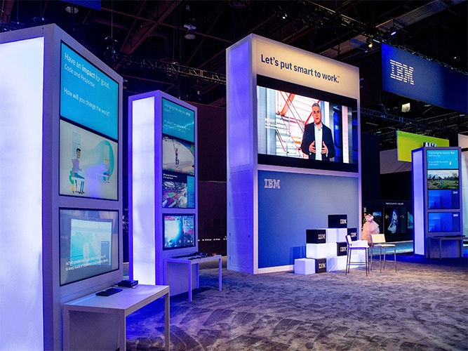 Video Walls for IBM Trade Show Booth by 4 Productions